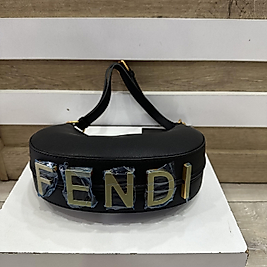 Fendi çanta